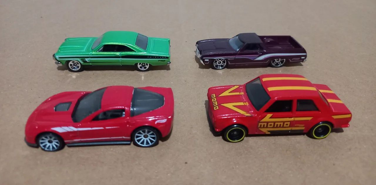 Lote miniaturas 1/64 Hotwheels  - Foto 2