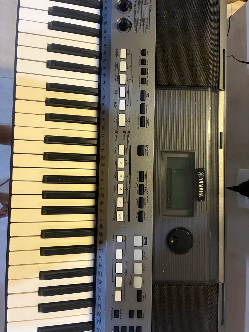 Teclado Yamaha e443 - Foto 5
