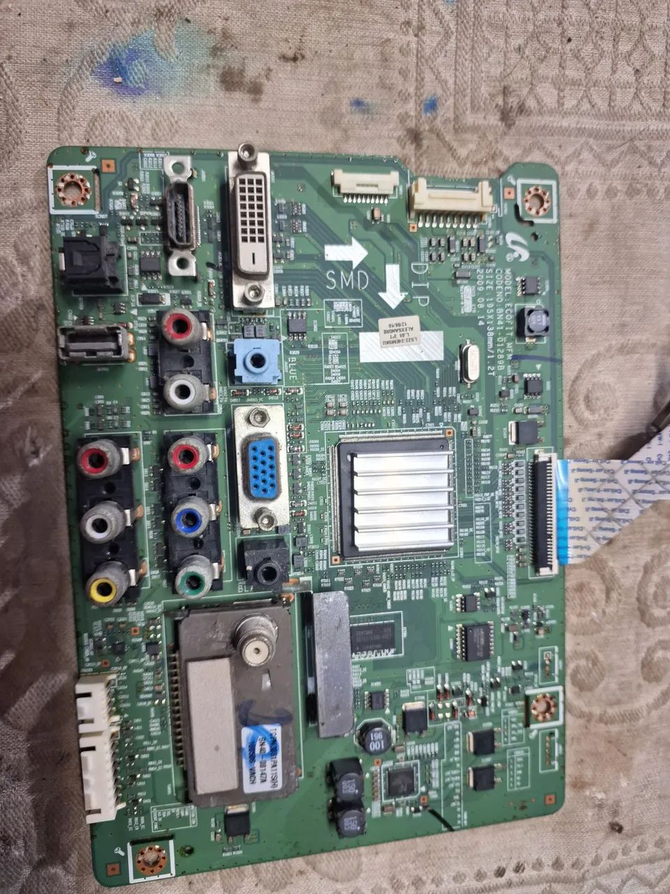 placa principal samsung ls24emskumzd - Foto 3