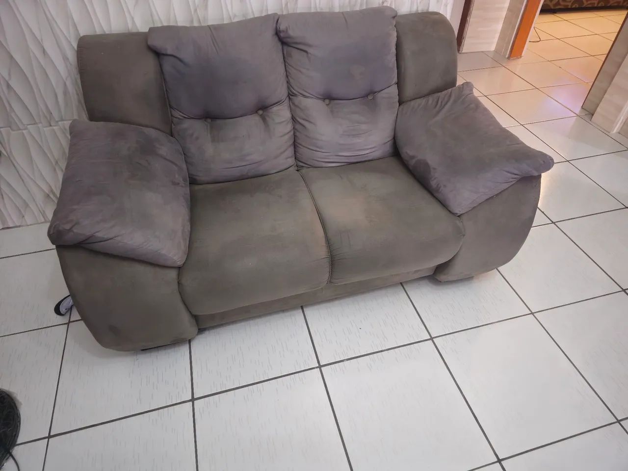 Sofa 2 x 3 lugares em otimo estado - Foto 4