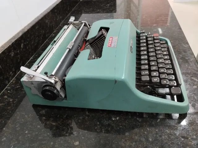Máquina de datilografia  - Foto 4