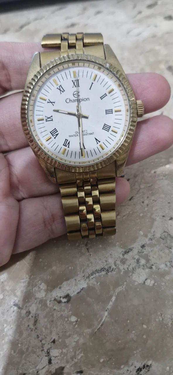 Relógio feminino de marca champion