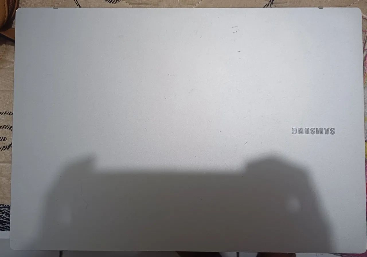 Vendo notebook Samsung 