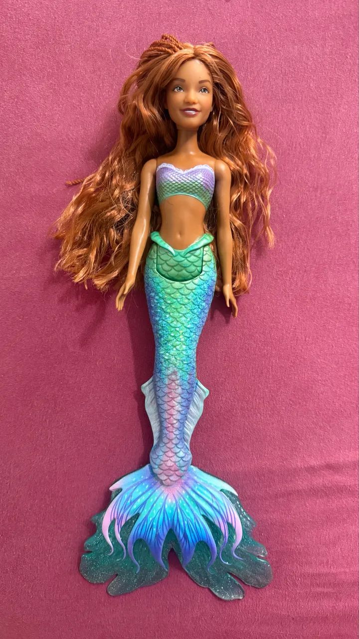 Boneca pequena sereia Disney  - Foto 2