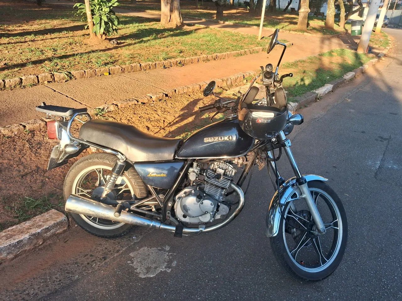 Intruder 125