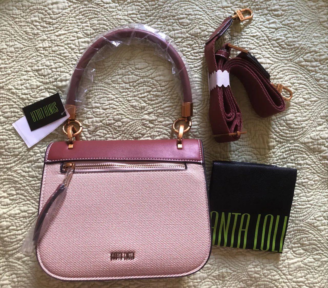 Bolsa Santa Lolla nova, na embalagem.