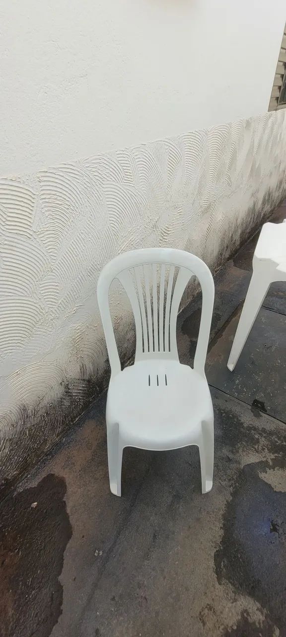 Cadeira plastica bistro
