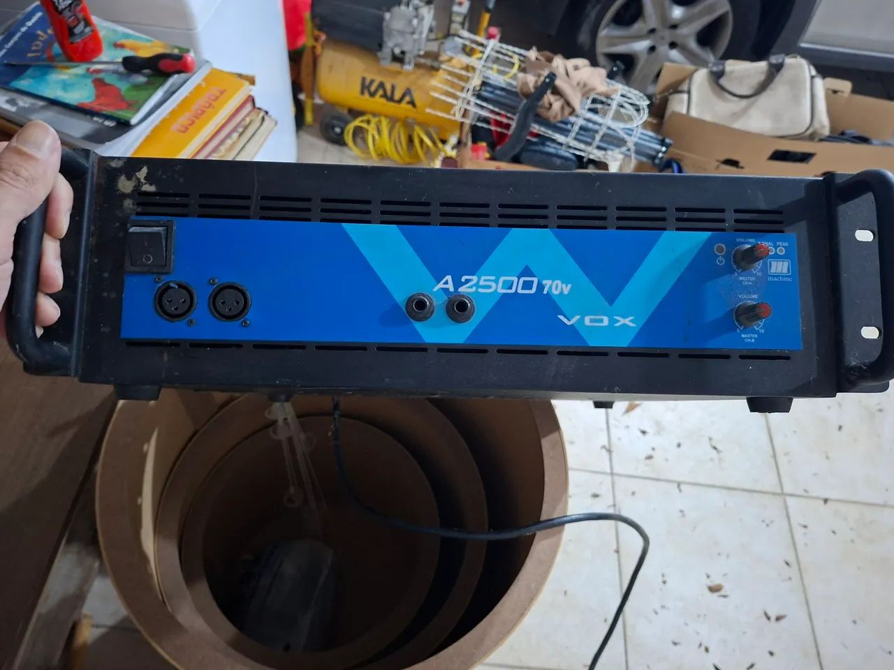 Amplificador vou a2500 70v