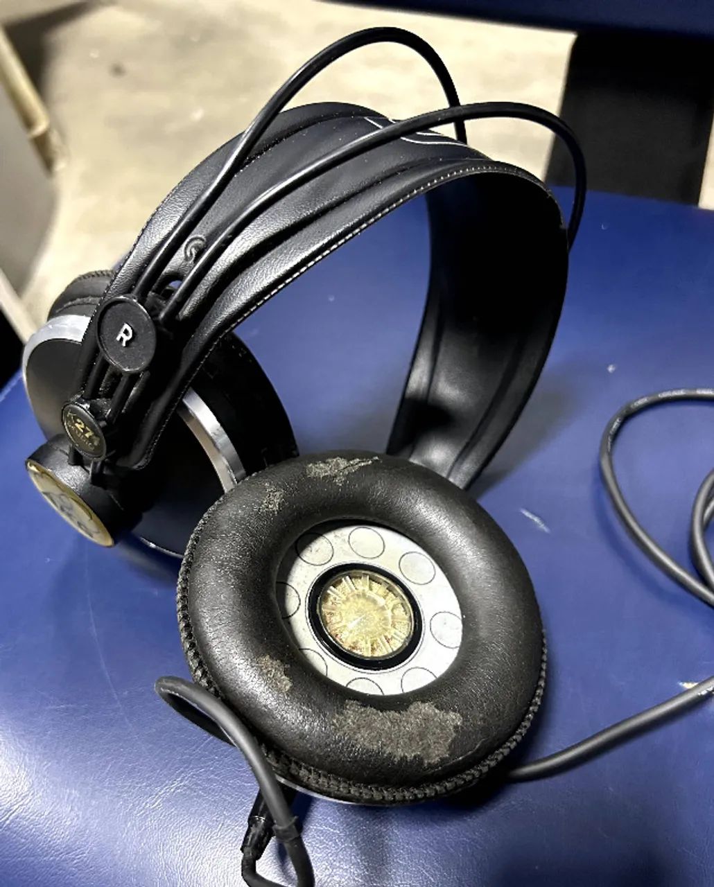 Fone AKG K271 Studio - Foto 3