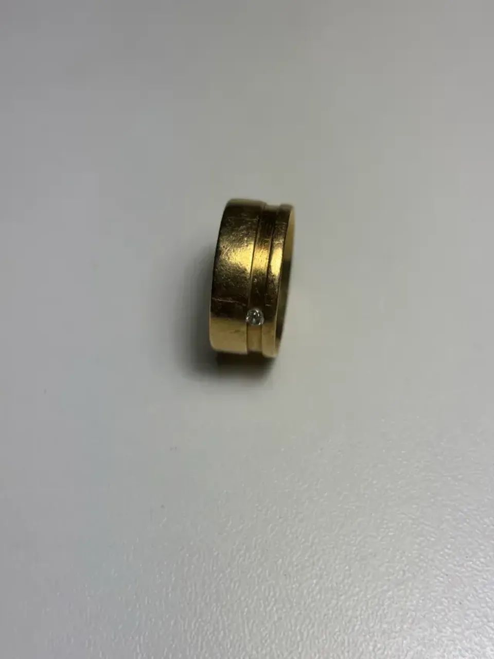 Anel Vivara Ouro com brilhante central - Foto 4