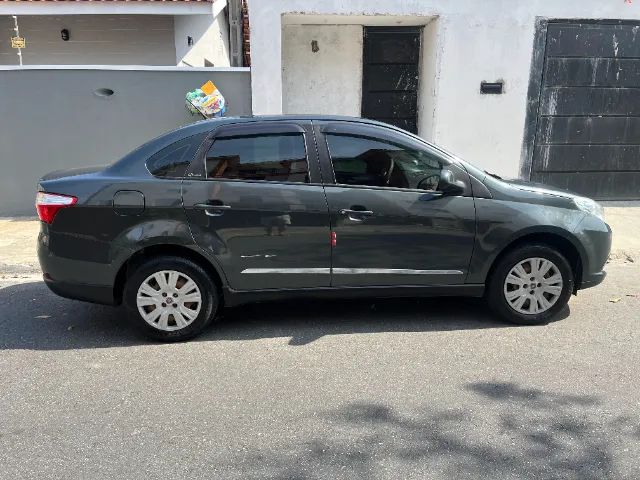 Fiat Grand Siena Grand Siena ATTRAC. 1.4 EVO F.Flex 8V 2013