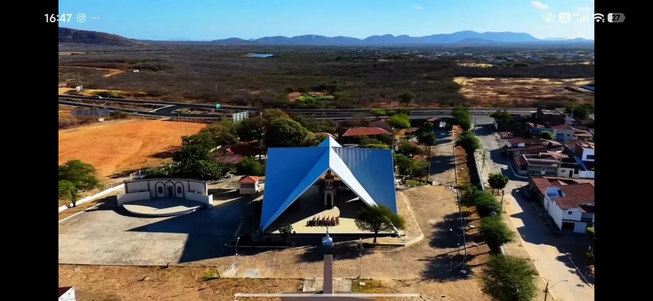 Filmagens aéreas com drone FlyDrone 