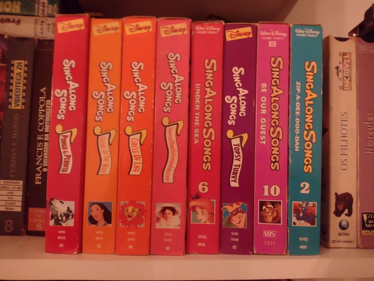 Lote de fitas Vhs SingAlong importadas - Foto 3