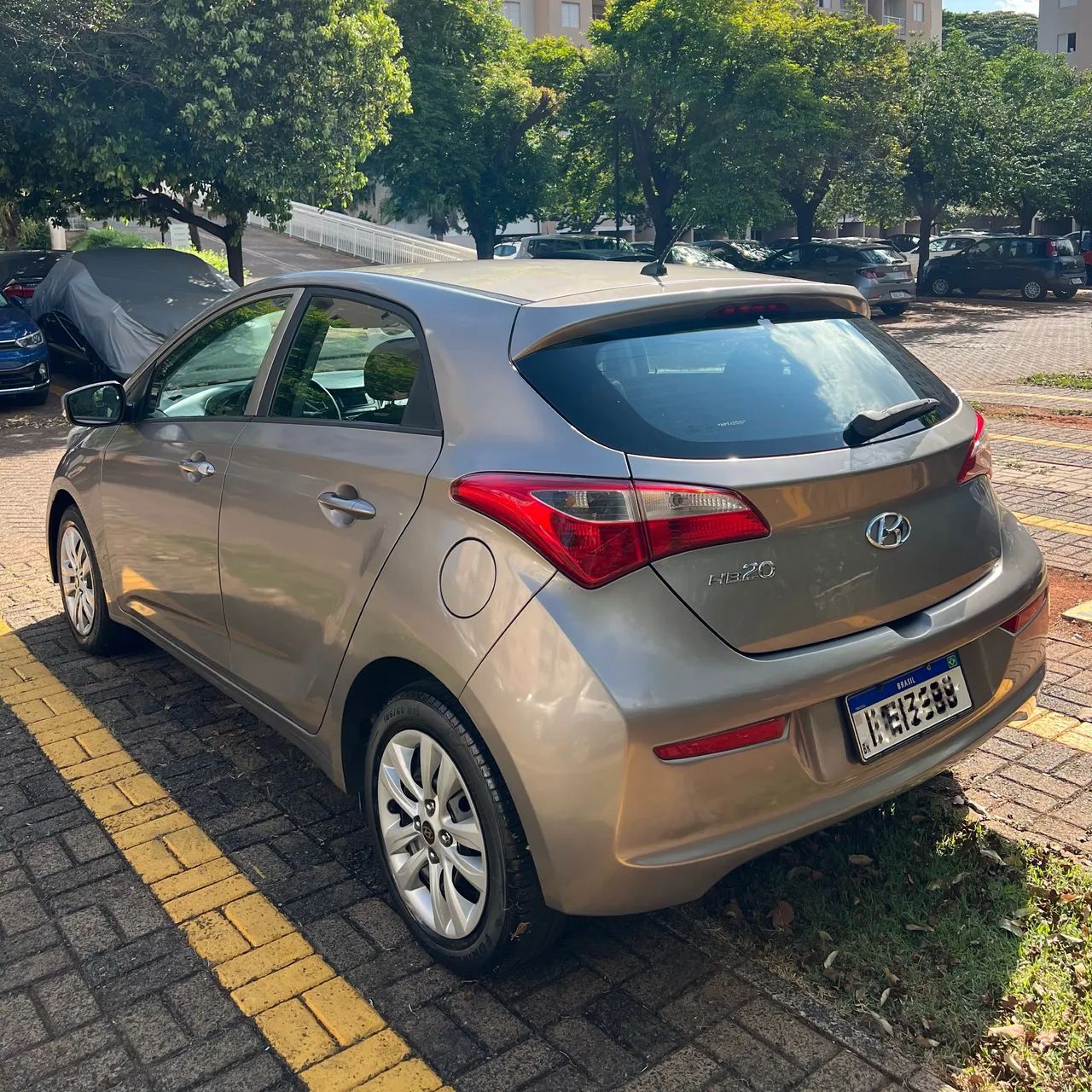Hyundai HB20 Comf./c.plus/c.style 1.0 Flex 12V 2017 - Foto 3