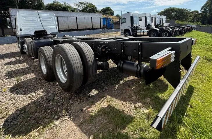 3030 ATEGO LTB 8X2 - 18/18 - CHASSI - Foto 4