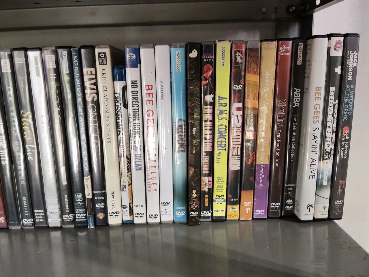DVDs Músicas - Foto 3