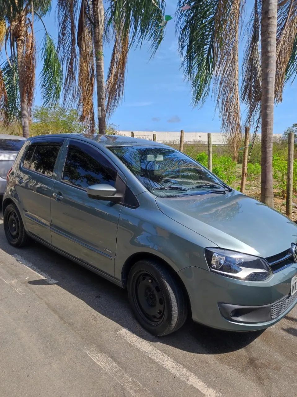 Volkswagen Fox Fox 1.0 Mi Total Flex 8V 5p 2010
