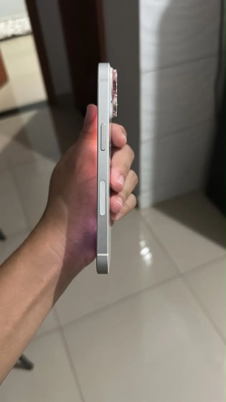 iPhone 14 - Foto 3