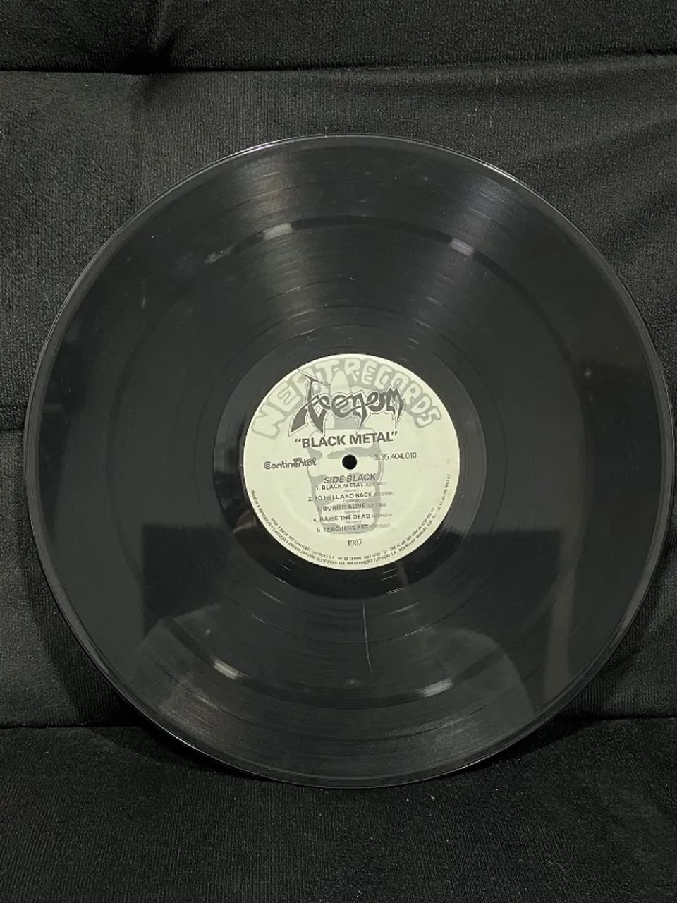 Disco de vinil - Venom Black Metal - Foto 5
