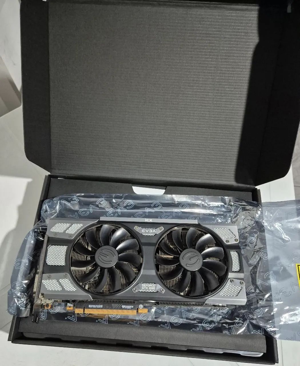 GTX 1080 EVGA 8 GB - Foto 2