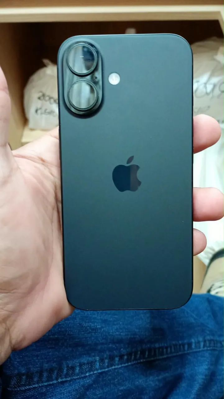 Vendo iPhone 16 - Foto 2