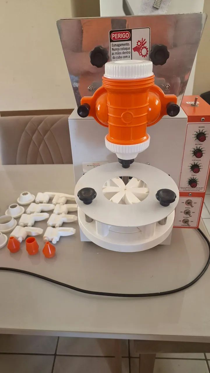 Máquina Profissional de Salgados Recheados | Completa  - Foto 2