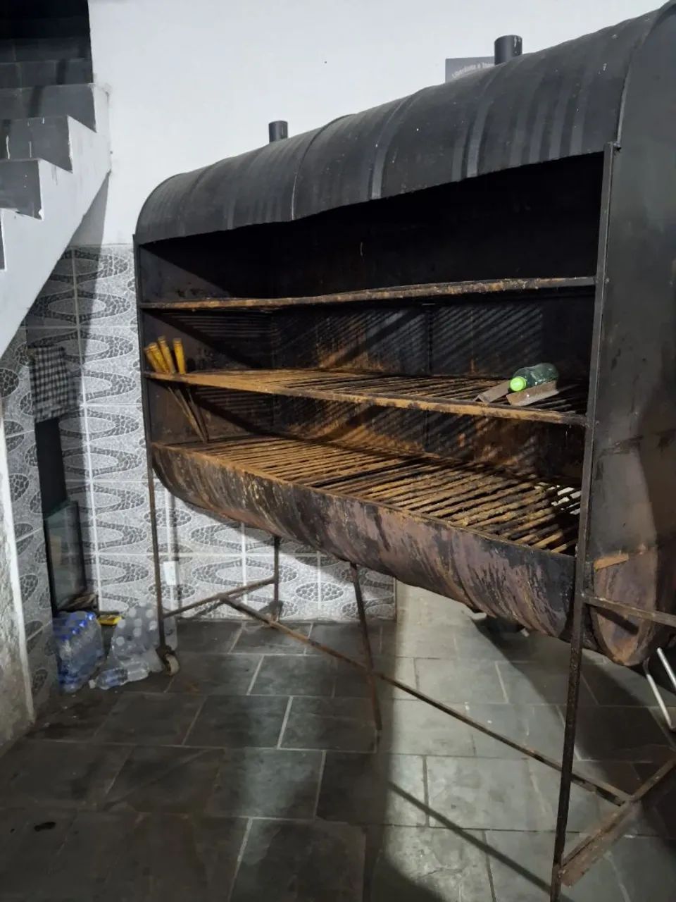 Churrasqueira Grande de Ferro Reforçada - Ideal para Eventos - Foto 3