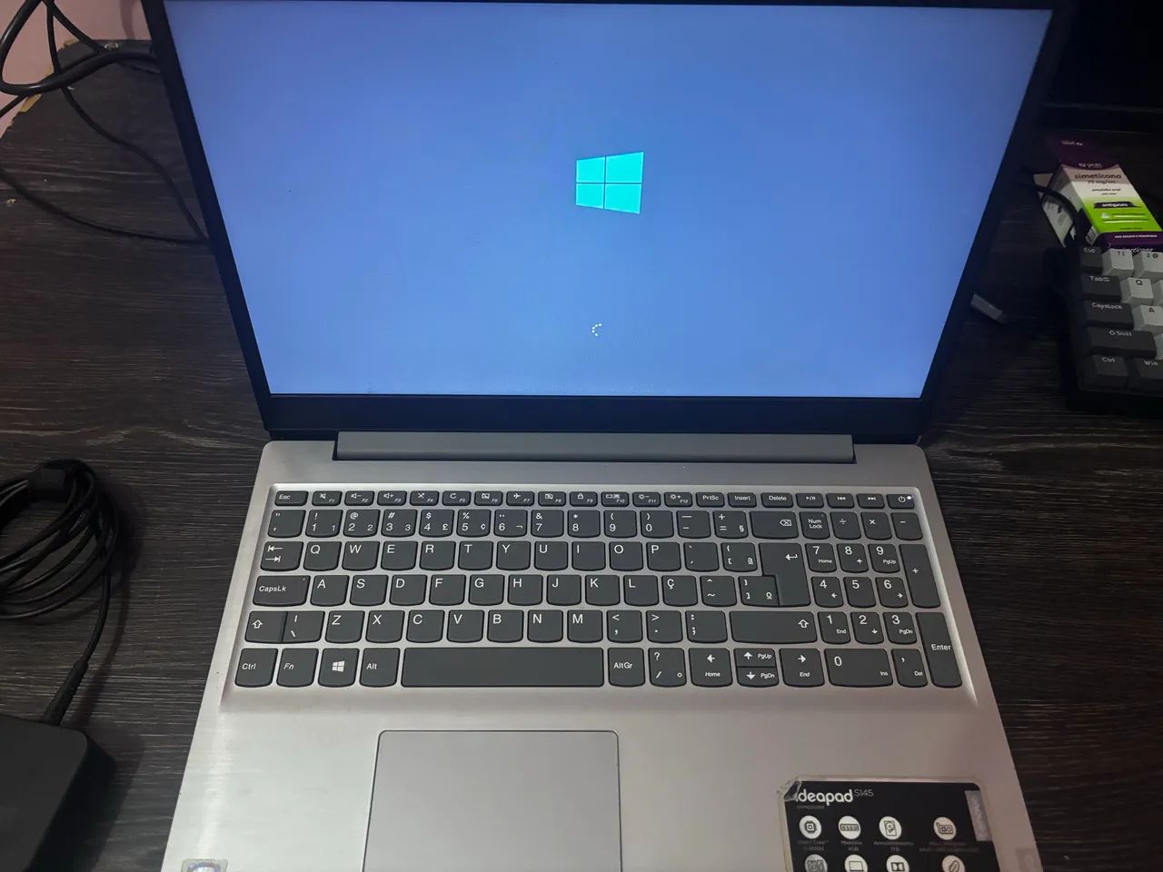 Notebook Lenovo Intel Core i3 8130U | 8GB RAM | SSD 120GB | Windows 10