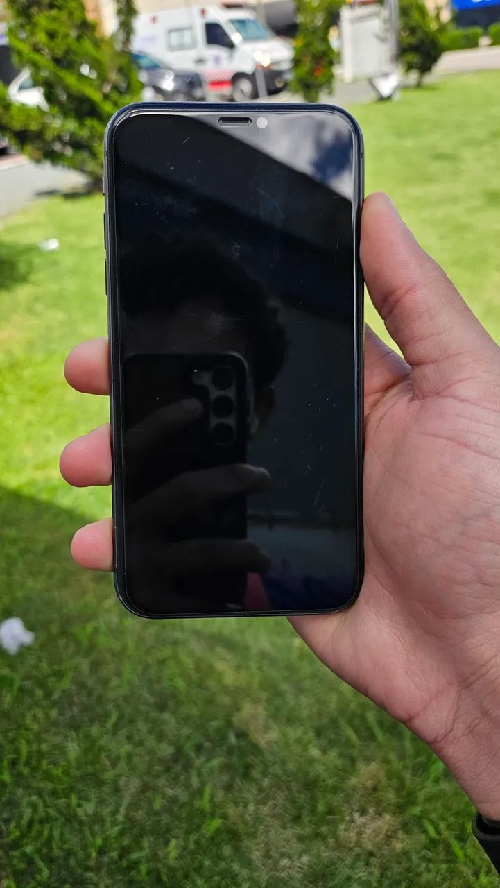 Iphone 11 FACE ID ON - Foto 2