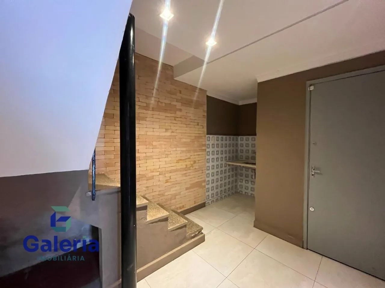 Casa comercial com 2 salas para alugar, 90m² - Vila Seixas - Foto 4
