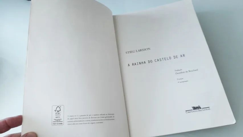 2 livros de Stieg Larsson - Foto 3