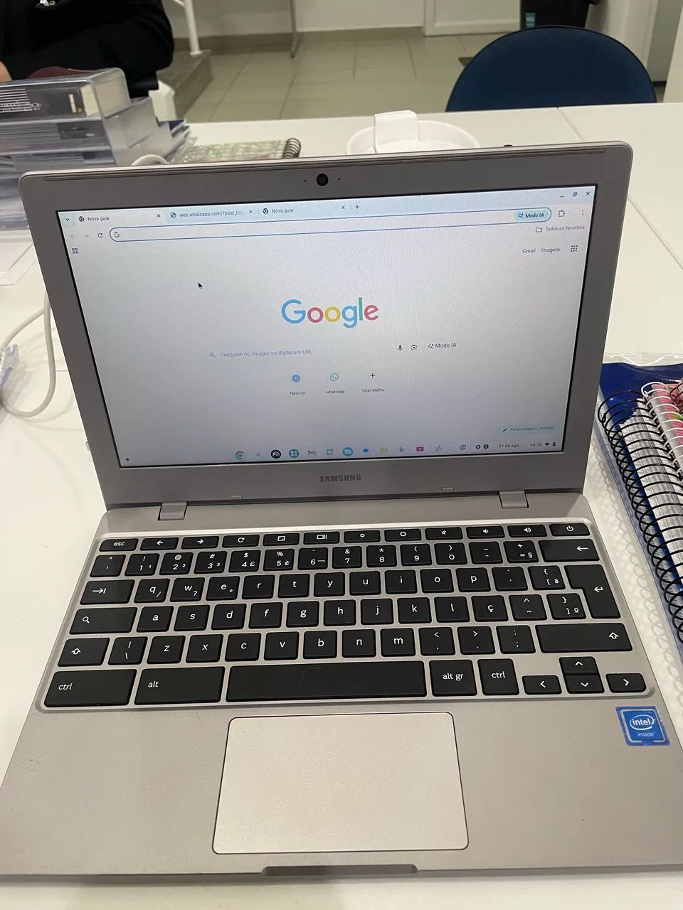  Notebook Samsung chrome