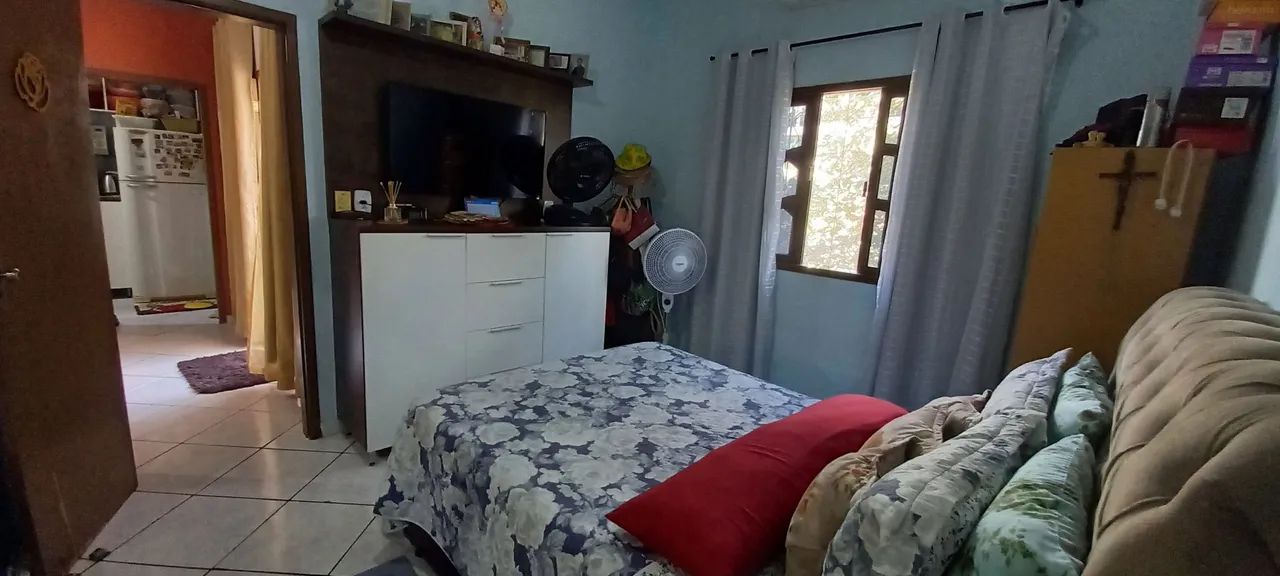 Vendo ou toco casa escriturada 
