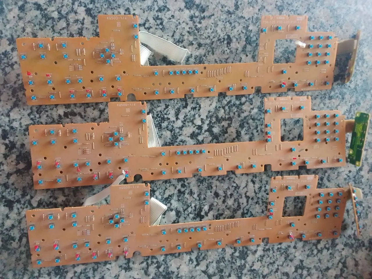 Placa Led dos Botões P/ Teclado Yamaha Psr 520/620 - Foto 2