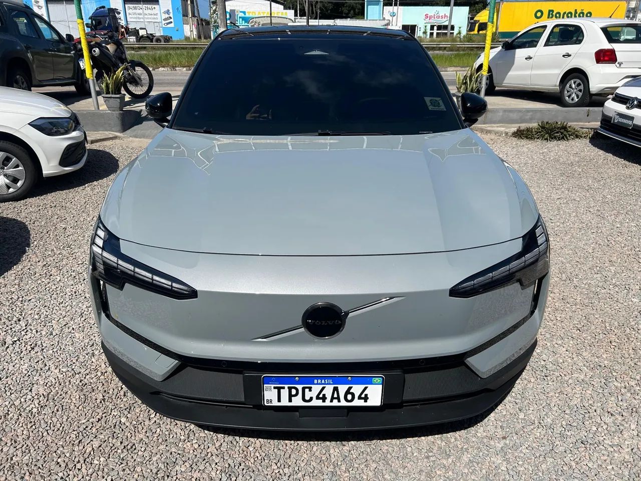 Volvo EX30 E40 Plus 2026 - Foto 4