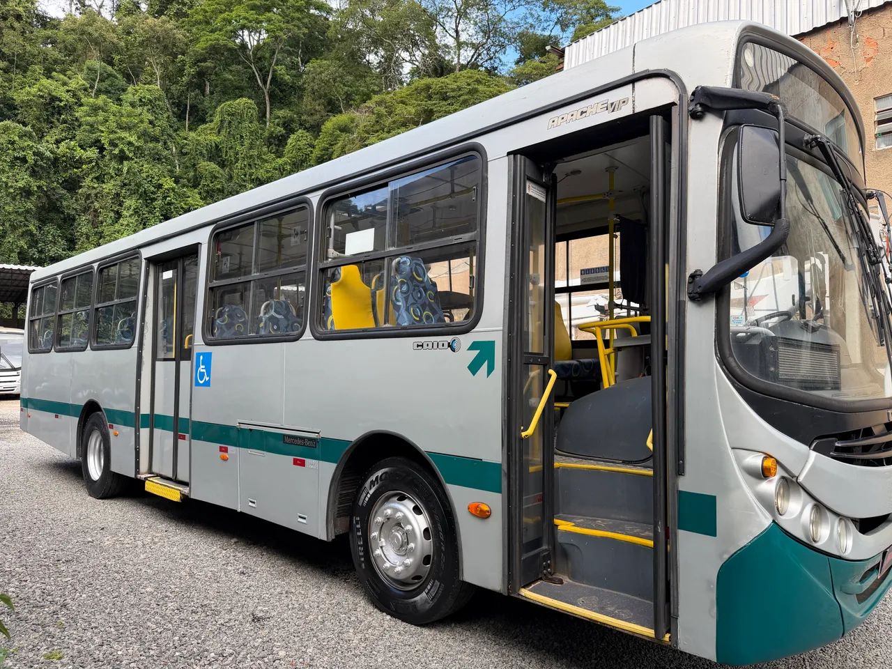 ÔNIBUS URBANO 2012 MERCEDES 1519 CURTO IMPECÁVEL  - Foto 7