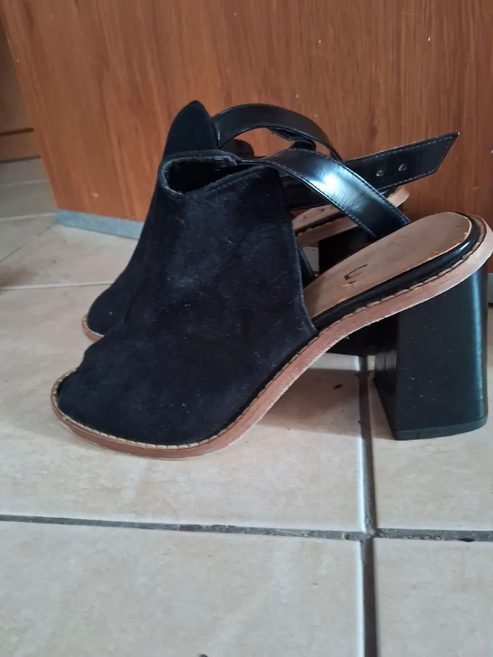 Sapatos e acessórios 