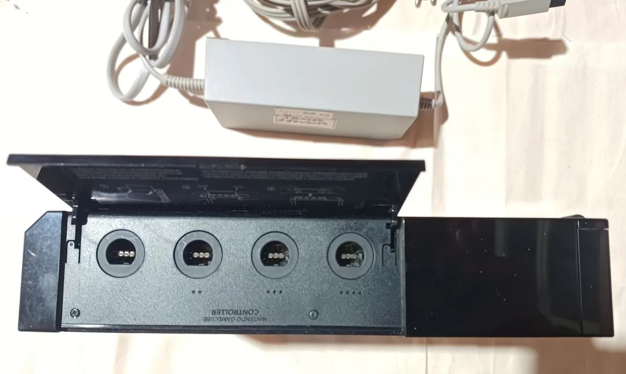 Nintendo Wii - Console + Compatibilidade com GameCube - Foto 3