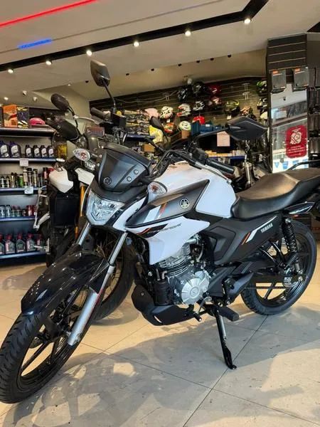 YAMAHA YBR 150 FACTOR ED 2025 - Foto 3