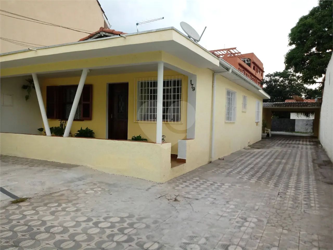 Casa térrea com 3 quartos para locação em Centro - SP