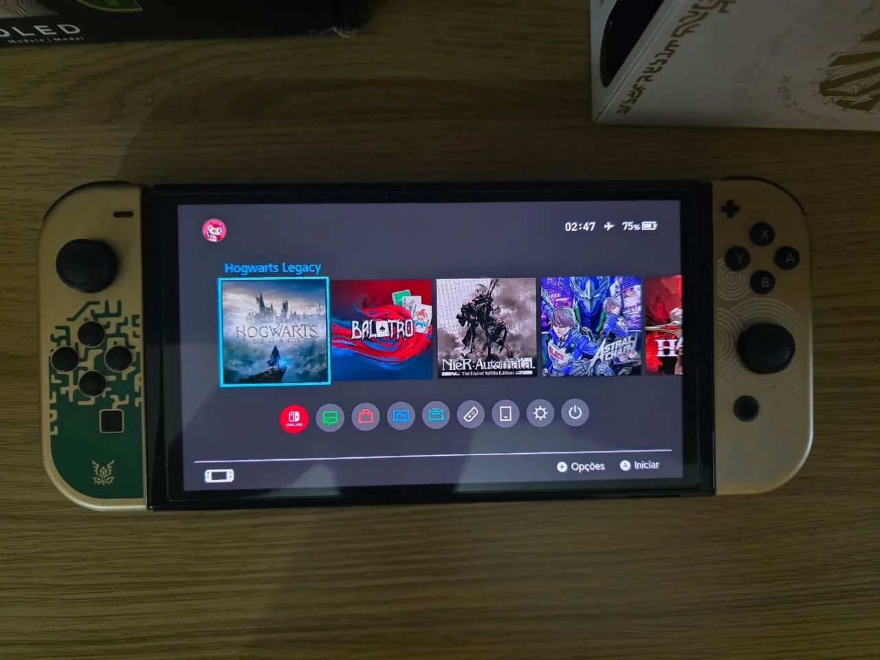Nintendo Switch Oled Zelda Desbloqueado 256GB + controle Hori