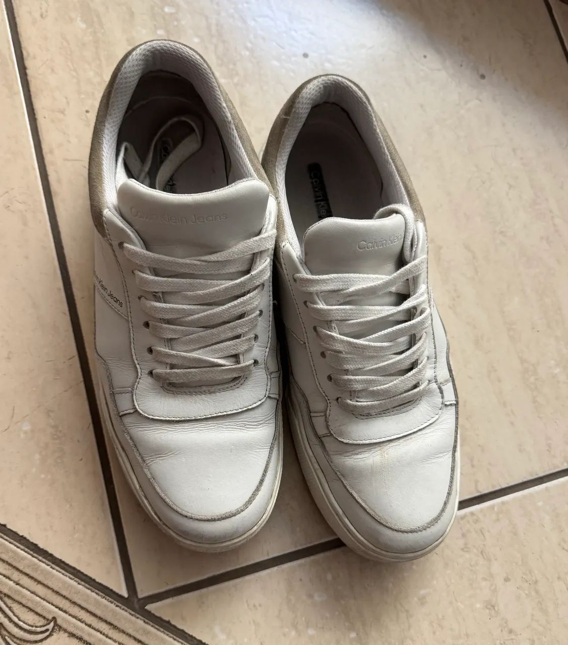 Tênis Calvin Klein couro 39
