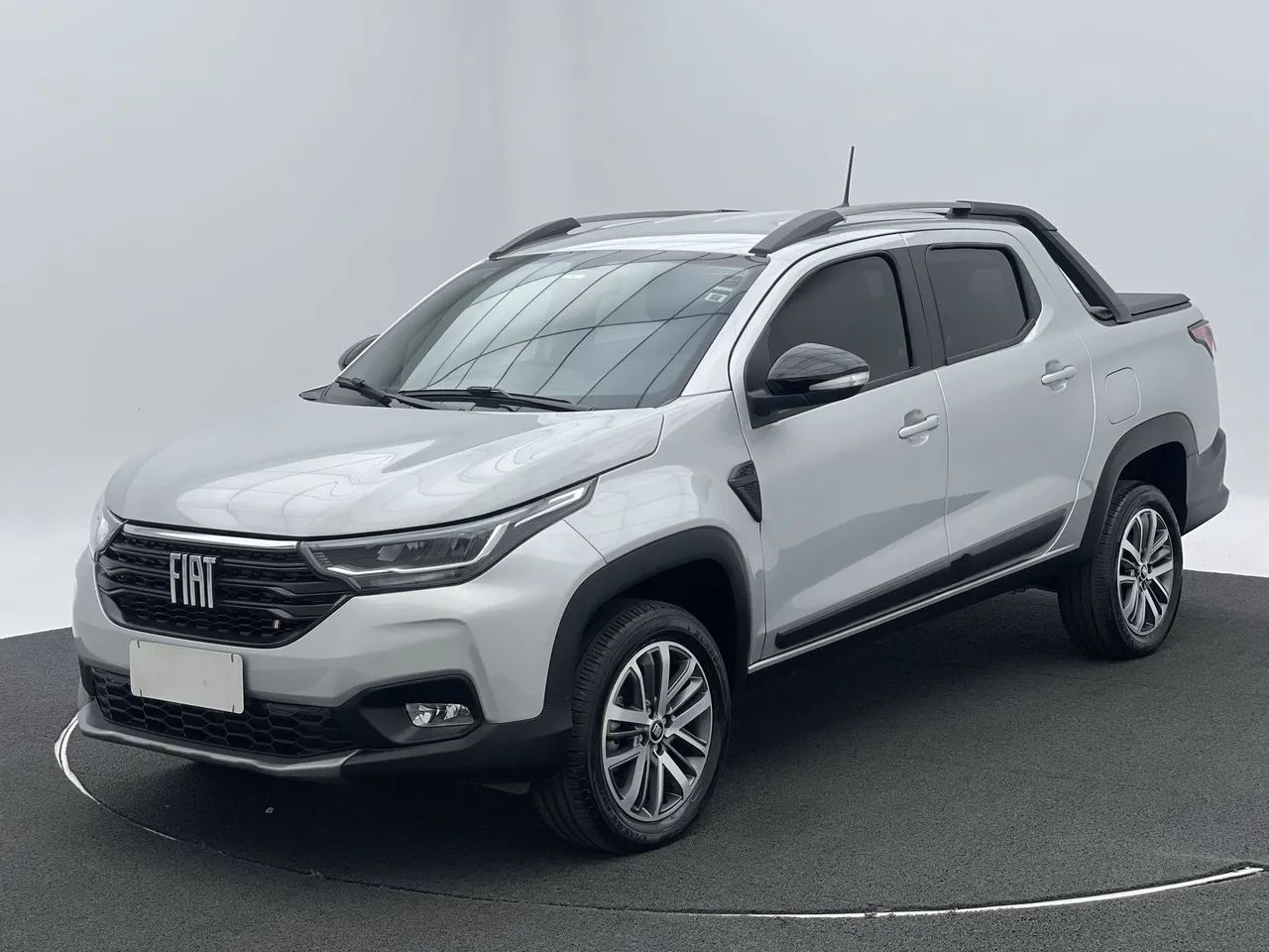 Fiat Strada Volcano 1.3 Flex 8V CD 2026
