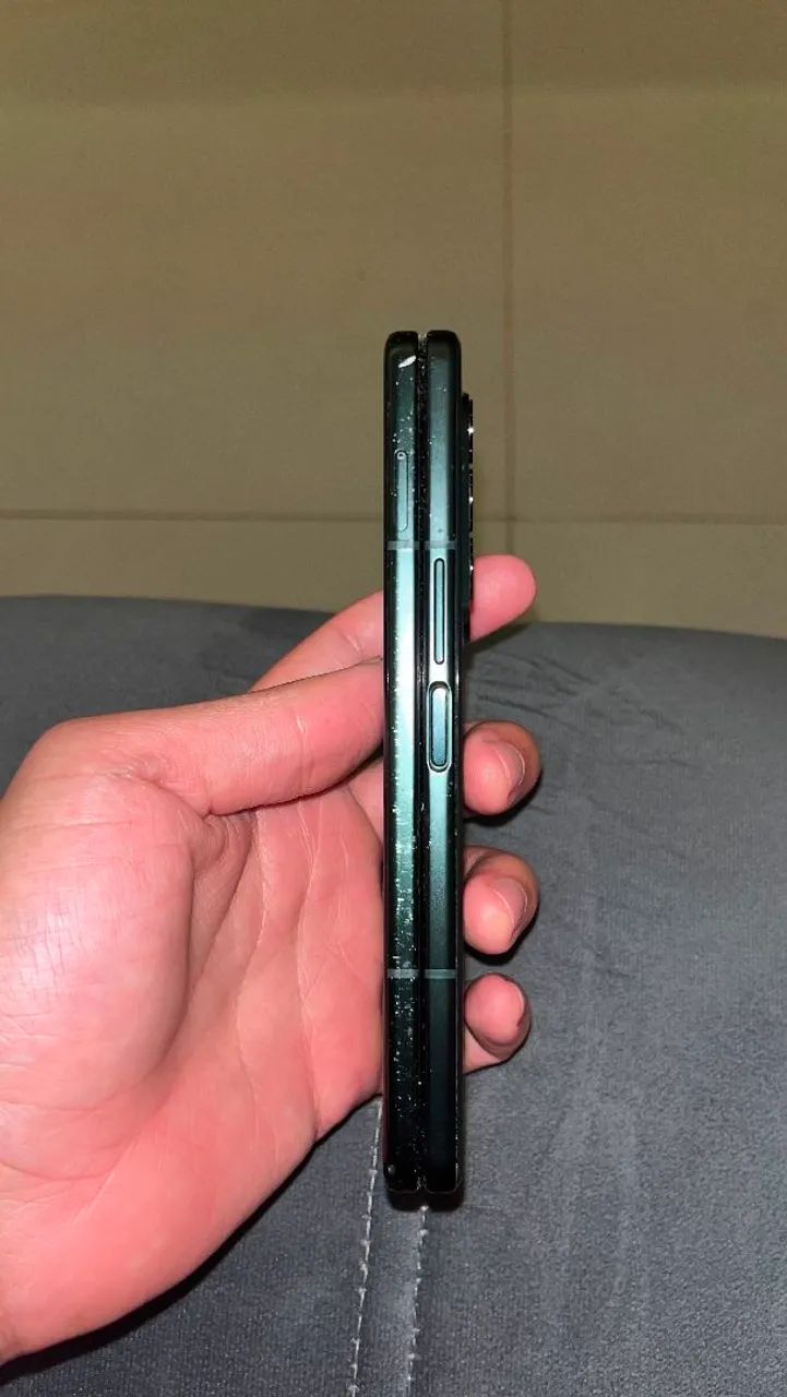Galaxy Z Fold 3 - olhe a descrição  - Foto 4