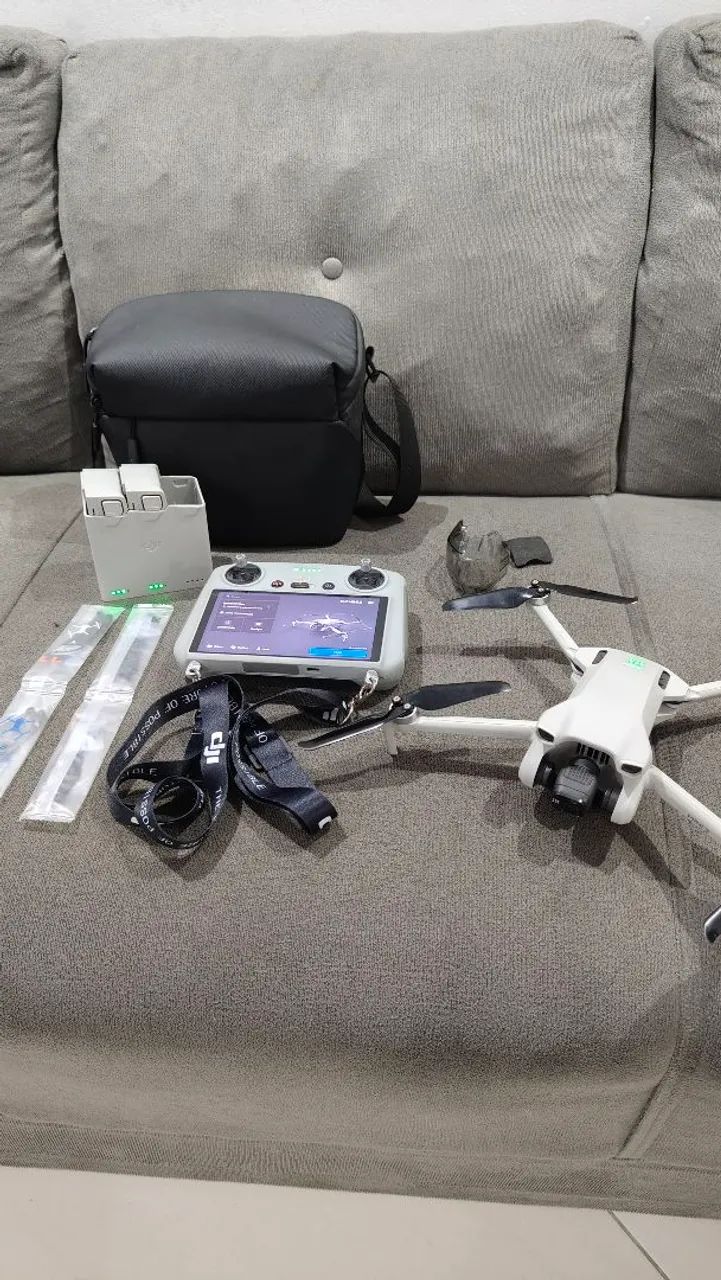 DJI MINI 3 FLY MORE COMBO