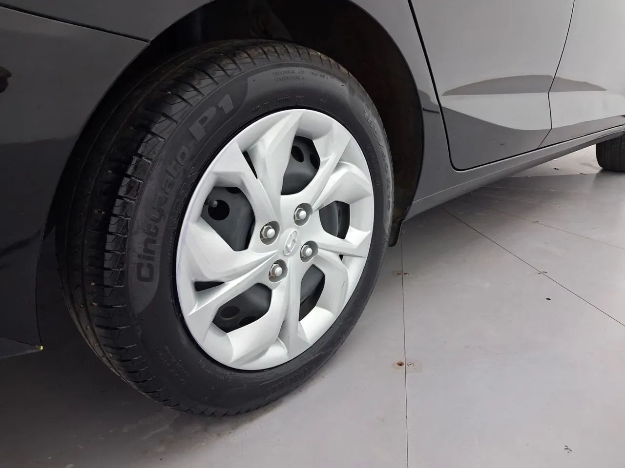 Hyundai HB20S Comfort 1.0 Flex 12V Mec., foto 14 de 18