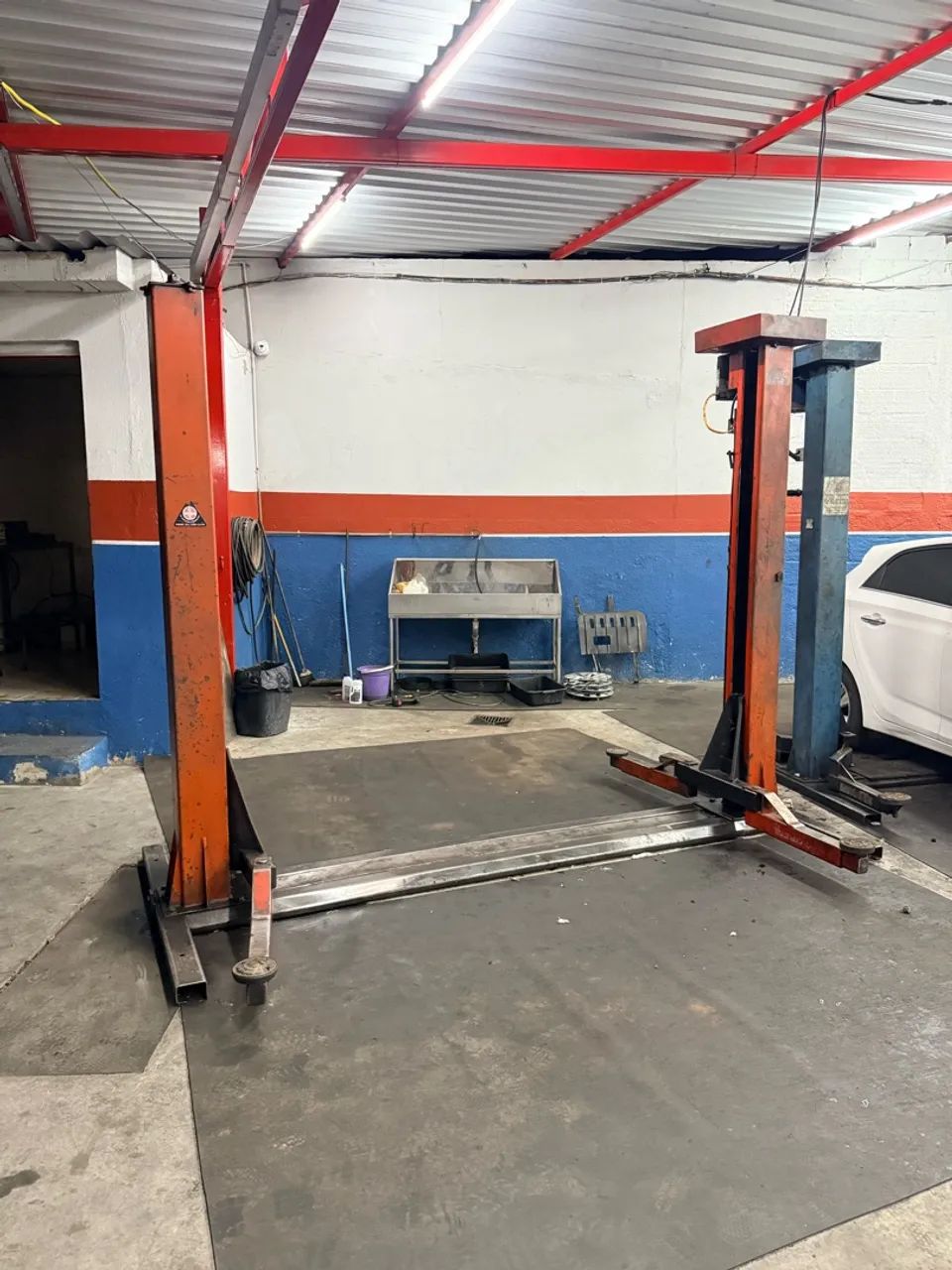 ELEVADOR AUTOMOTIVO 2,5 T