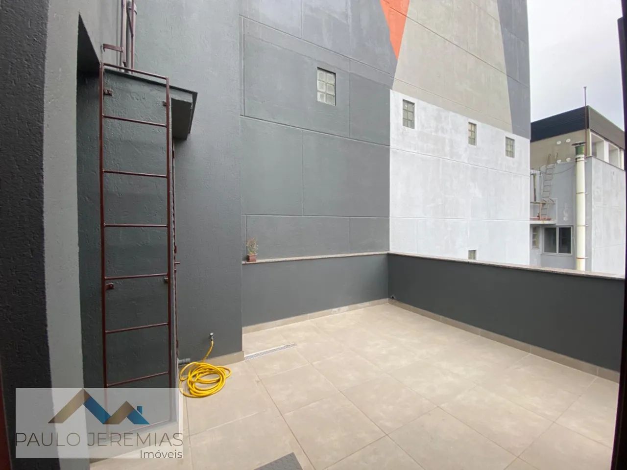 Cobertura para Alugar no Centro de Florianópolis, 72m², 1 Quarto - Foto 4
