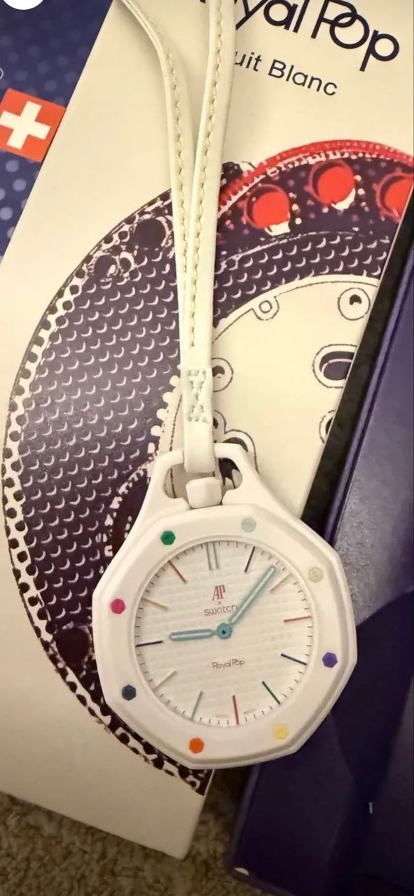 時計 Swatch x Audemars Piguet  Pop white relógio de bolso Audemars Piguet x Swatch Royal Pop Huit Blanc