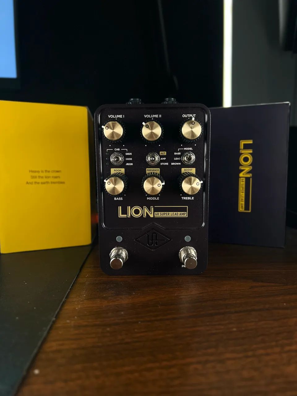 Pedal UAFX Lion Universal áudio 